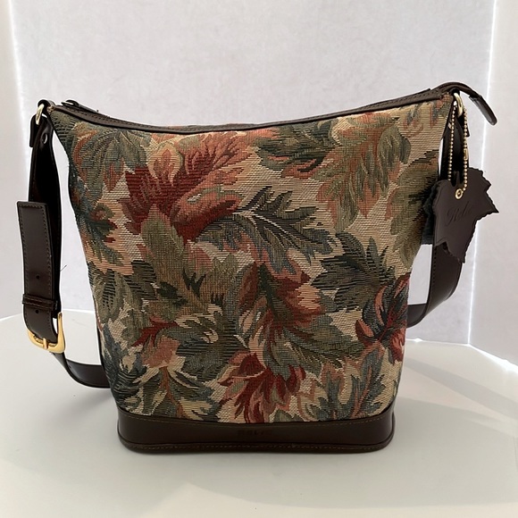 RELICđ Tapestry Bucket Shoulder Bag relic by fossil Messenger with Leaf Charm - Picture 1 of 16
